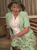 rosemary showing her british butt to all of us