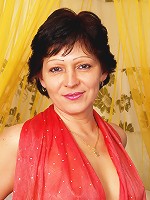 This hot hairy housewife loves to play with herself