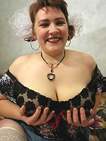 Teen chick and her horny boyfriend learn threesome sex from glamorous mature woman